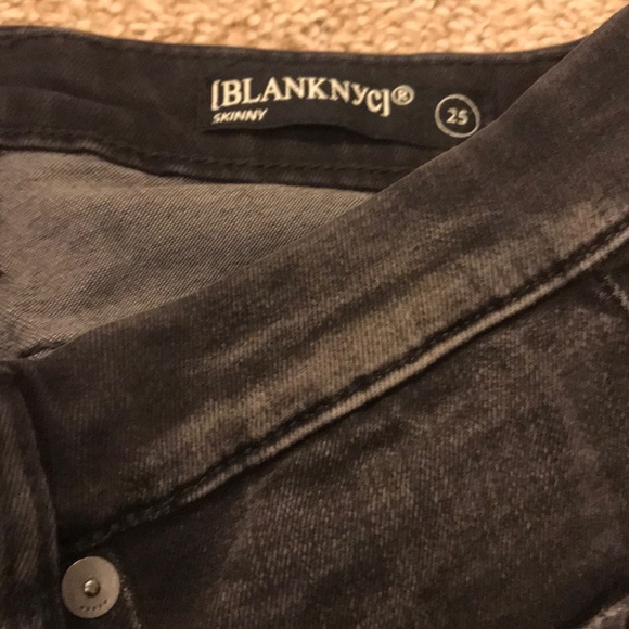 Blank NYC Skinny Grey Raw Hem Jeans - Picture 5 of 6